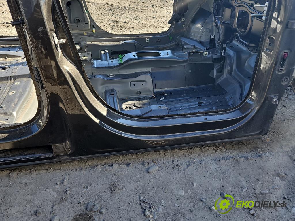 Seat Alhambra II 2010-2020 2.0 tdi 177 hp automatic 130 kW 1968 cm3 5- práh pravý  (Ostatní)