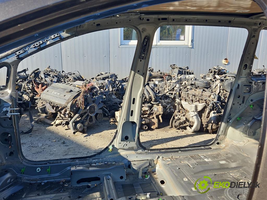 Seat Alhambra II 2010-2020 2.0 tdi 177 hp automatic 130 kW 1968 cm3 5- práh pravý  (Ostatní)