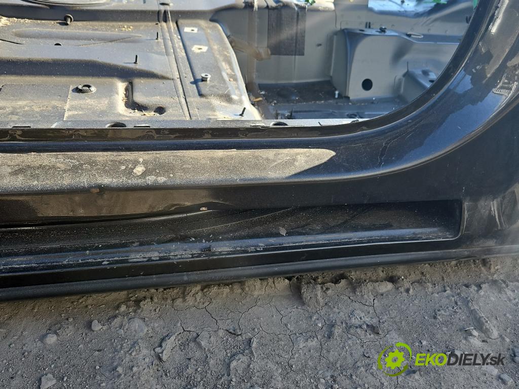 Seat Alhambra II 2010-2020 2.0 tdi 177 hp automatic 130 kW 1968 cm3 5- práh pravý  (Ostatní)