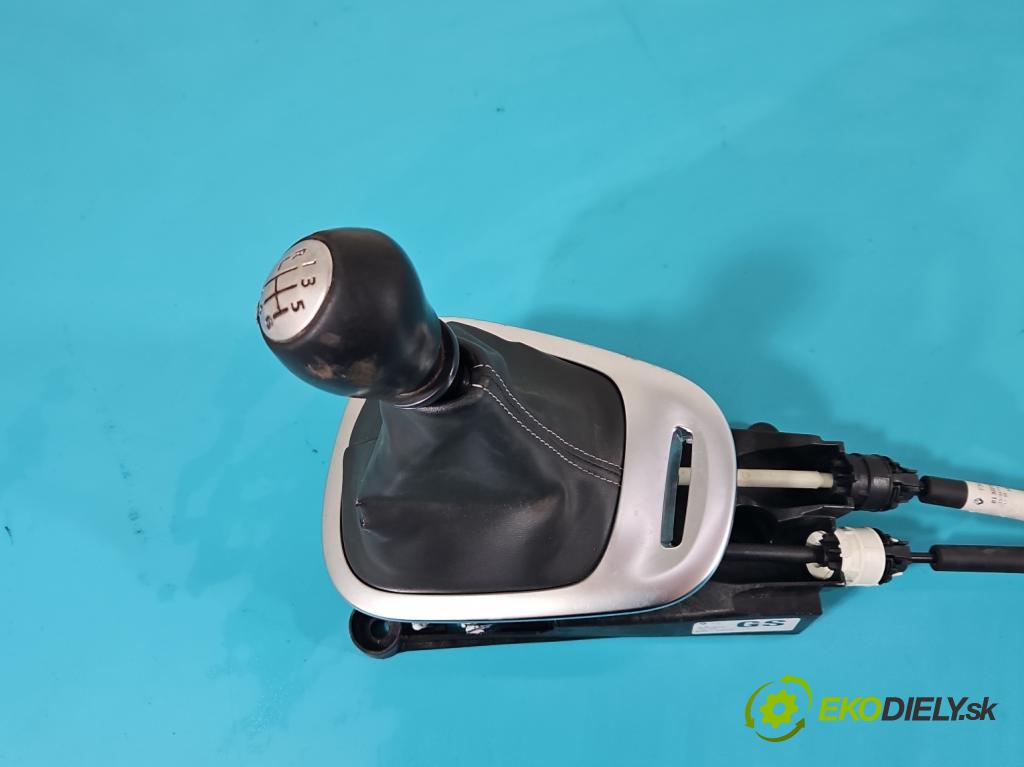 Renault Scenic III 2009-2016 1.6 dci 131 HP manual 96 kW 1598 cm3 5- Páka: Změny: stupeň,rýchlosť 8200736236 (Rýchlostné páky / kulisy)