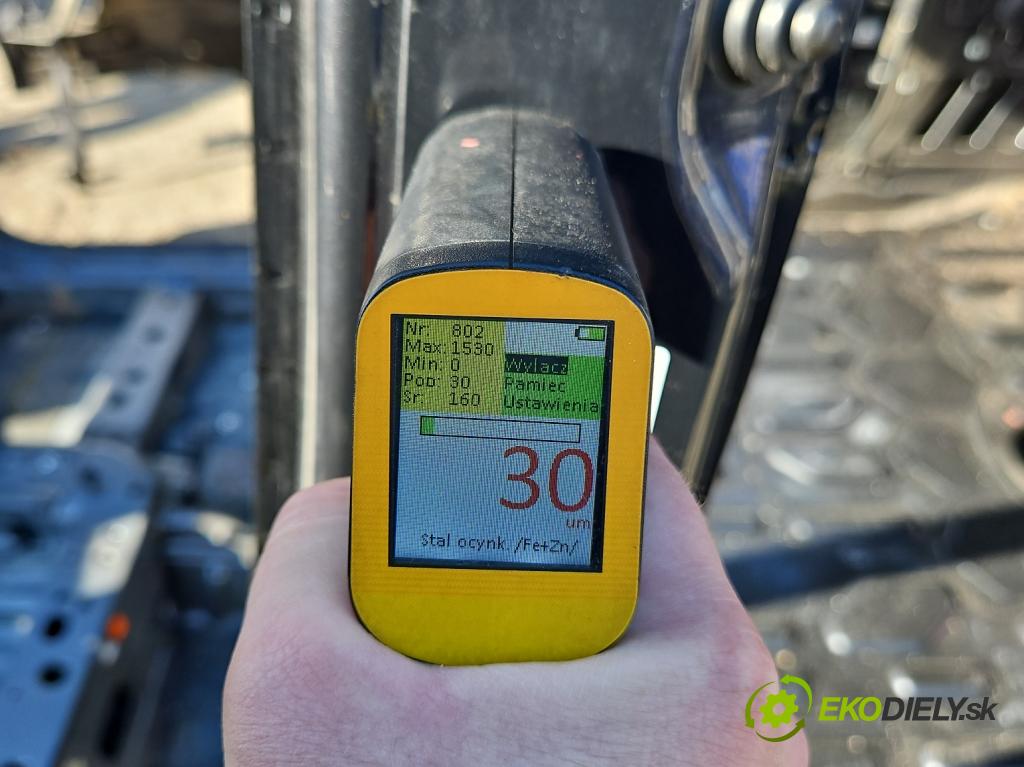 Opel Combo D 2011-2018 1.6 cdti 105 hp manual 77 kW 1598 cm3 5- práh levý  (Ostatní)