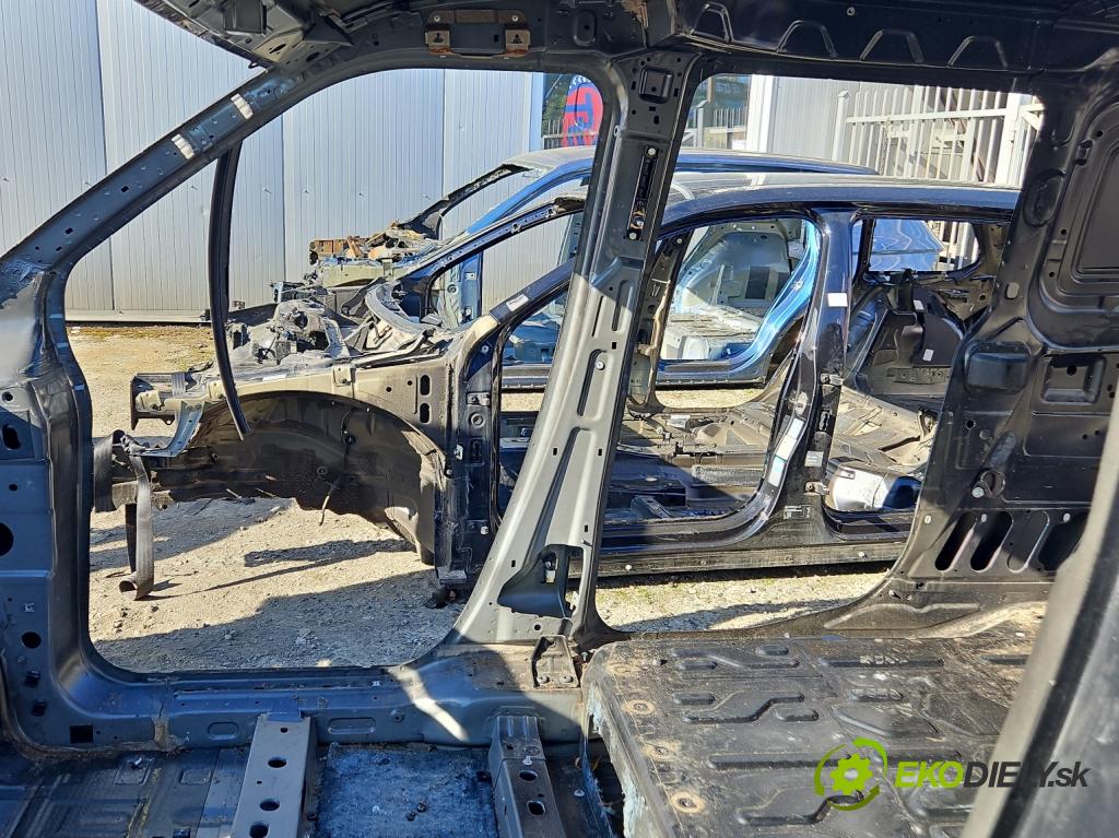 Opel Combo D 2011-2018 1.6 cdti 105 HP manual 77 kW 1598 cm3 5- Práh: pravý  (Ostatné)