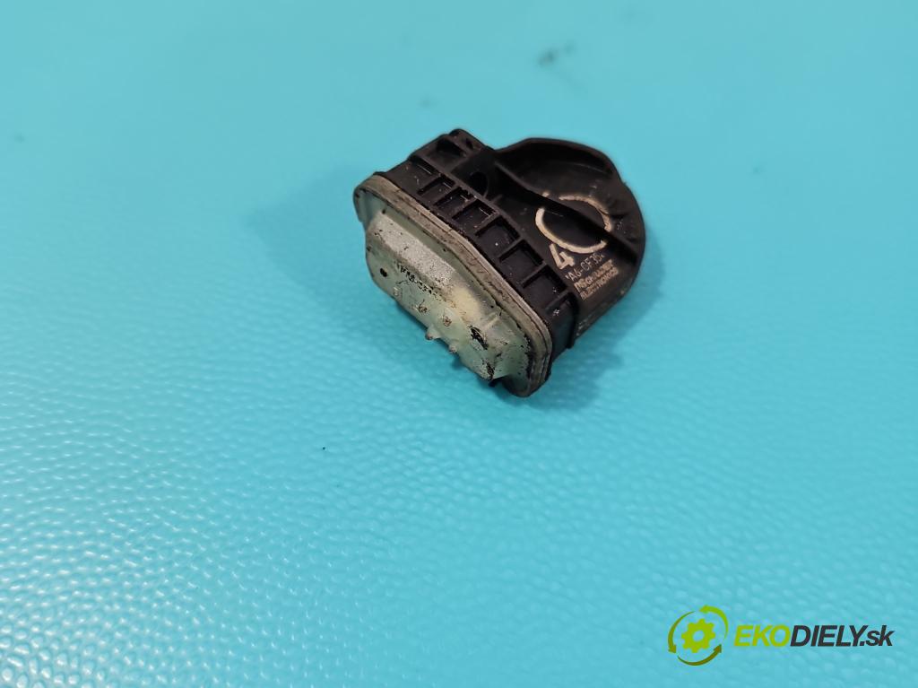 Opel Astra V  2015- 1.6 cdti 110 hp manual 81 kW 1598 cm3 5- snímač tlaku pneumatika 2014DJ3194 (Snímače tlaku v pneumatikách)