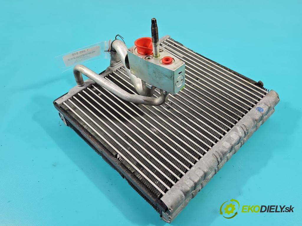 Opel Astra V  2015- 1.6 cdti 110 hp manual 81 kW 1598 cm3 5- radiátor GN807002 (Radiátory topení)