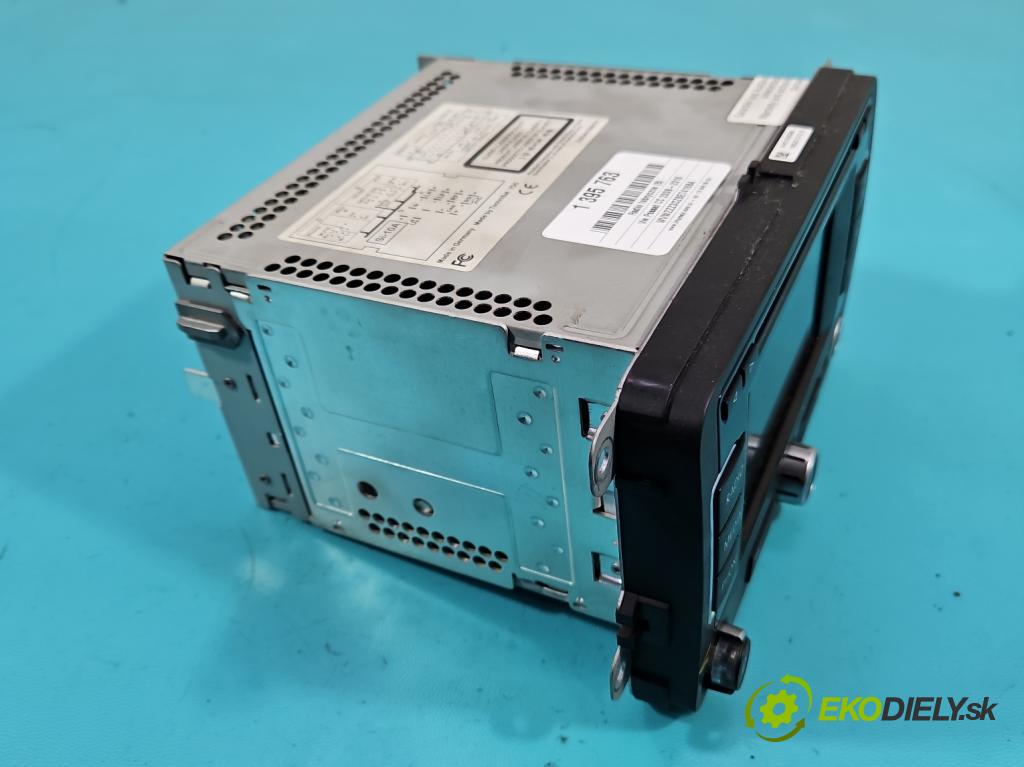 Vw Passat CC 2008-2016 2.0 tdi 140 HP manual 103 kW 1968 cm3 4- Radio originál 3C0035279