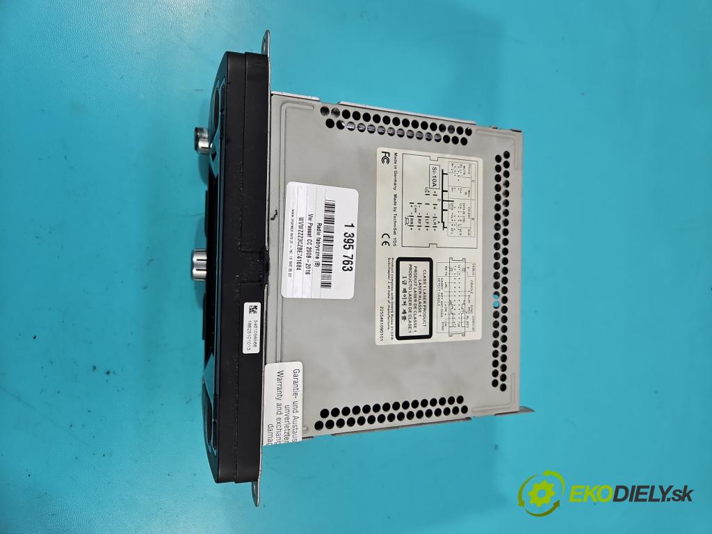 Vw Passat CC 2008-2016 2.0 tdi 140 HP manual 103 kW 1968 cm3 4- Radio originál 3C0035279