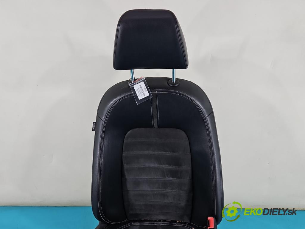 Vw Passat CC 2008-2016 2.0 tdi 140 HP manual 103 kW 1968 cm3 4- Sedačka pravý  (Sedačky, sedadlá)