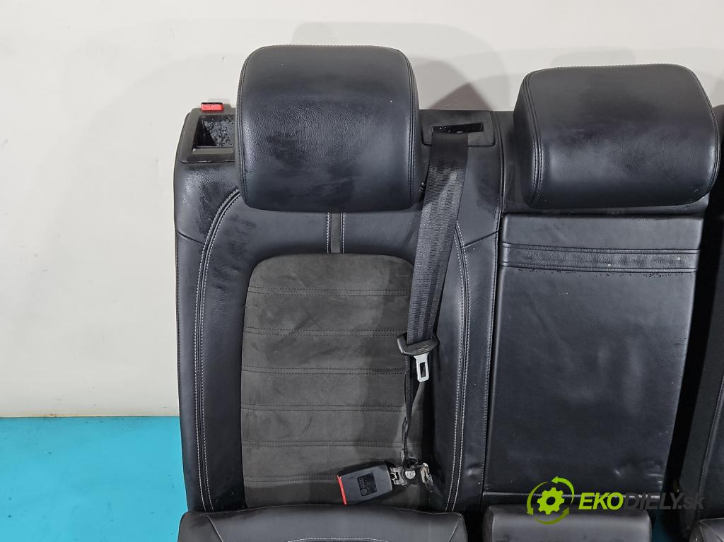 Vw Passat CC 2008-2016 2.0 tdi 140 HP manual 103 kW 1968 cm3 4- Pohovka: zadné  (Sedačky, sedadlá)