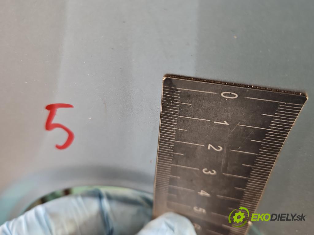 Vw Passat CC 2008-2016 2.0 tdi 140 hp manual 103 kW 1968 cm3 4- zadní kufrové dveře  (Zadní kapoty)