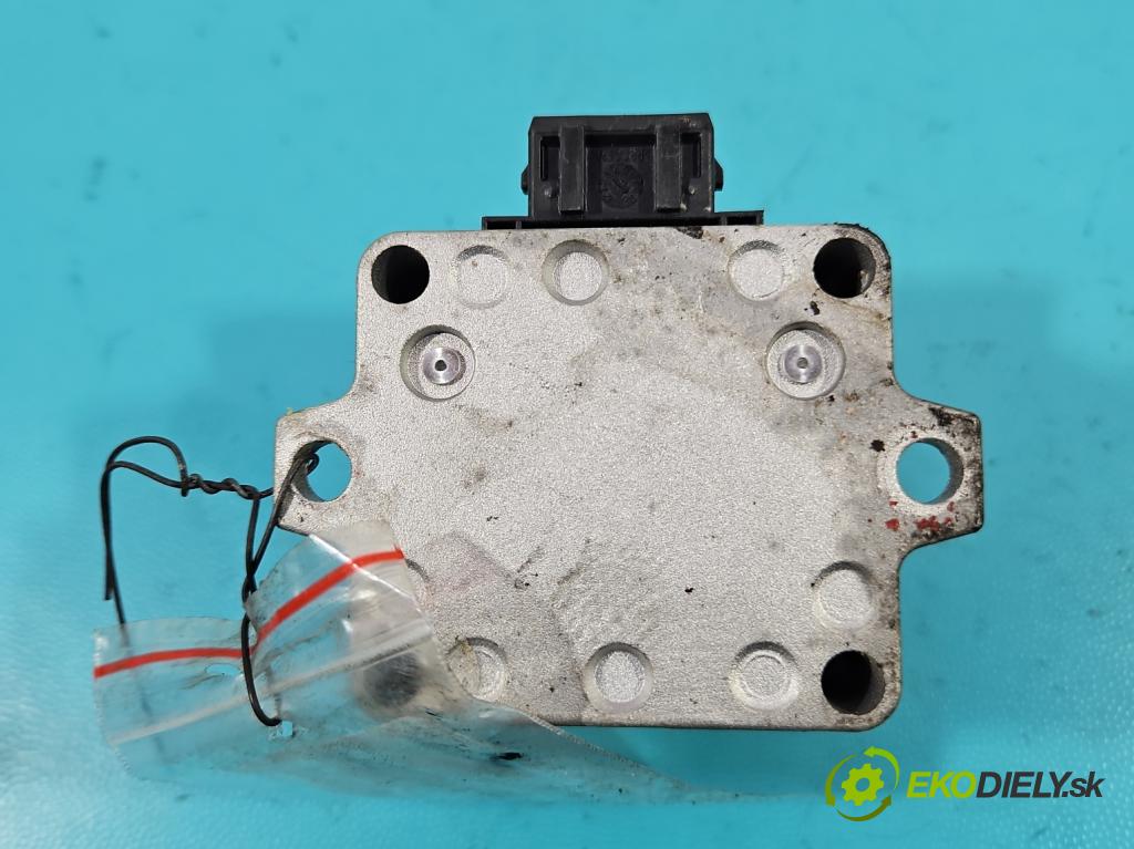 Vw Polo III 6N 1994-2001 1.6 75 HP manual 55 kW 1598 cm3 5- cievka zapaľovacia  (Zapaľovacie cievky, moduly)