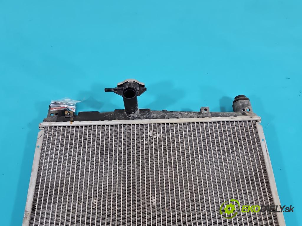 Toyota Yaris I 1999-2005 1.3 vvti 87 hp manual 64 kW 1298 cm3 3- Chladič vody  (Chladiče vody)