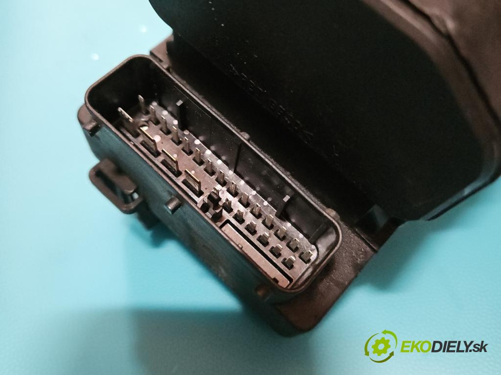 Peugeot Partner I 1996-2008 1.9d 69KM manual 51 kW 1868 cm3 5- čerpadlo abs 0273004439 (Pumpy brzdové)