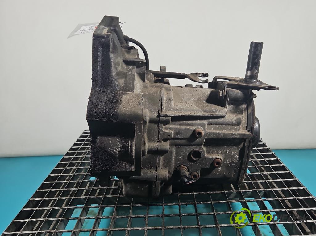 Vw Lupo 1.7 sdi 60 HP manual 44 kW 1716 cm3 3- prevodovka stupeň,rýchlosť manual ETF