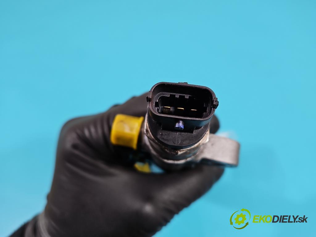 Opel Vivaro 2001-2014 2.0 cdti 114 HP manual 84 kW 1995 cm3 5- lišta vstrekovacia 0445214155 (Vstrekovacie lišty)