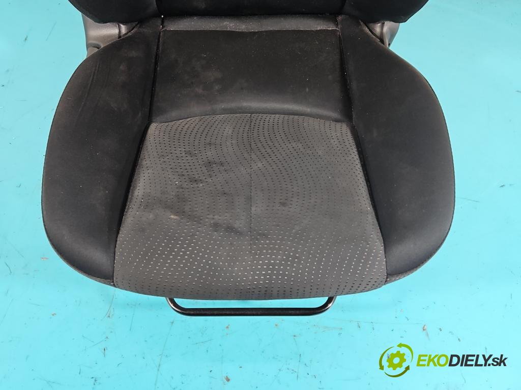Mazda 6 II GH 2007-2012 2.0 16V 147 HP manual 108 kW 1999 cm3 5- Sedačka pravý  (Sedačky, sedadlá)