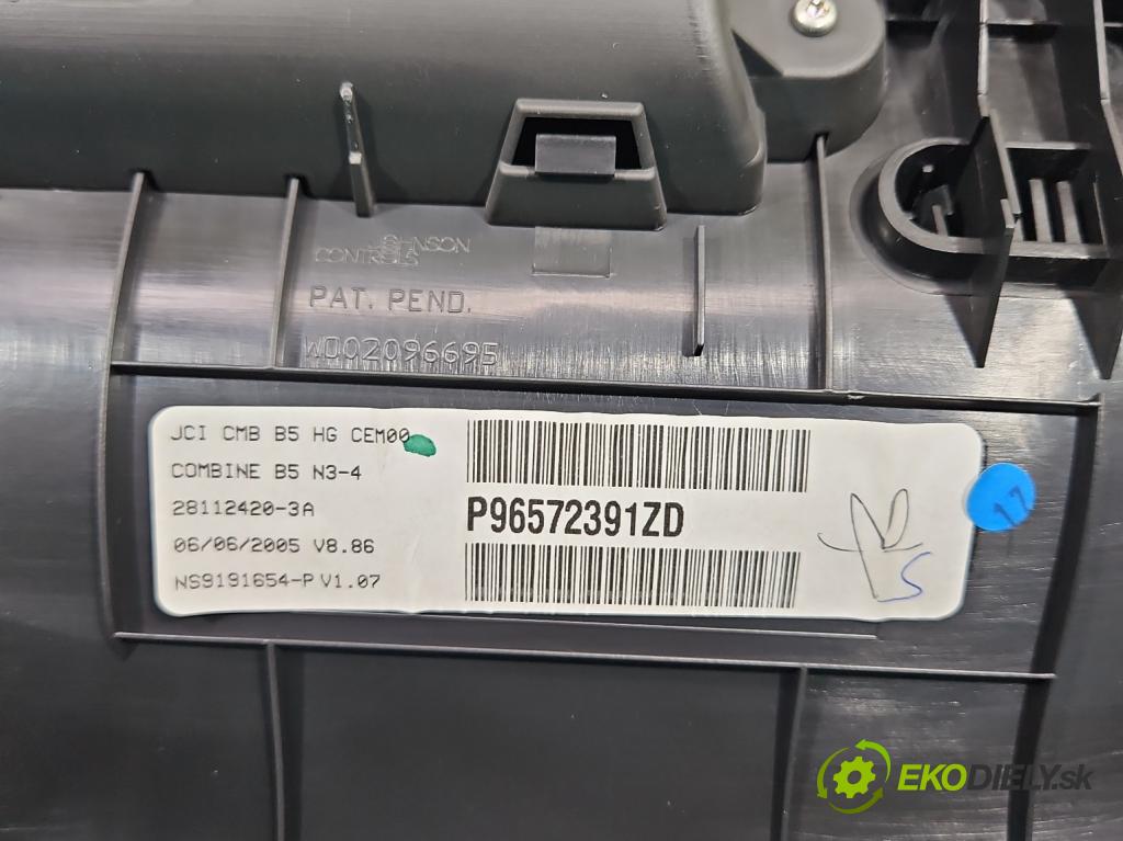 Citroen C4 I 2004-2011 1.6 16V 109 HP manual 80 kW 1587 cm3 5- prístrojovka/ budíky P96572391ZD (Prístrojové dosky, displeje)
