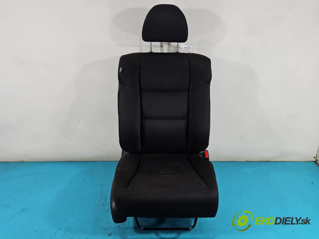 Honda Accord VIII 2008-2015 2.0 VTEC 156 HP automatic 115 kW 1997 cm3 4- Sedačka pravý  (Sedačky, sedadlá)