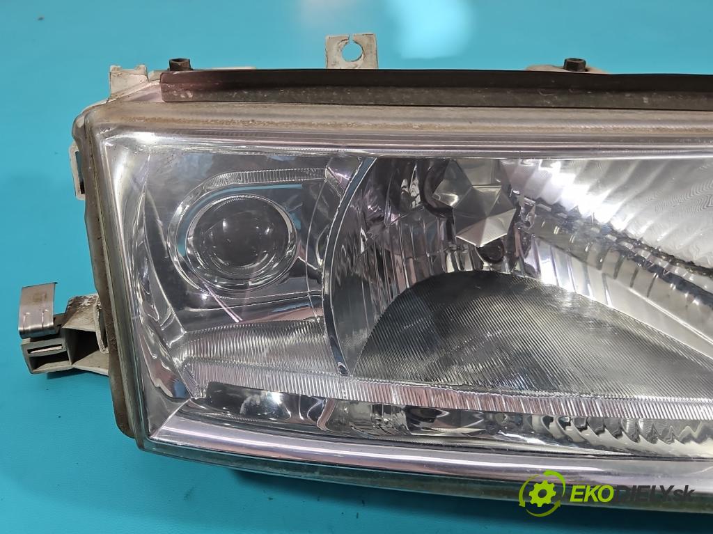 Skoda Octavia I 1996-2010 2.0 8V 116 HP manual 85 kW 1984 cm3 5- Reflektor: pravý  (Pravé)