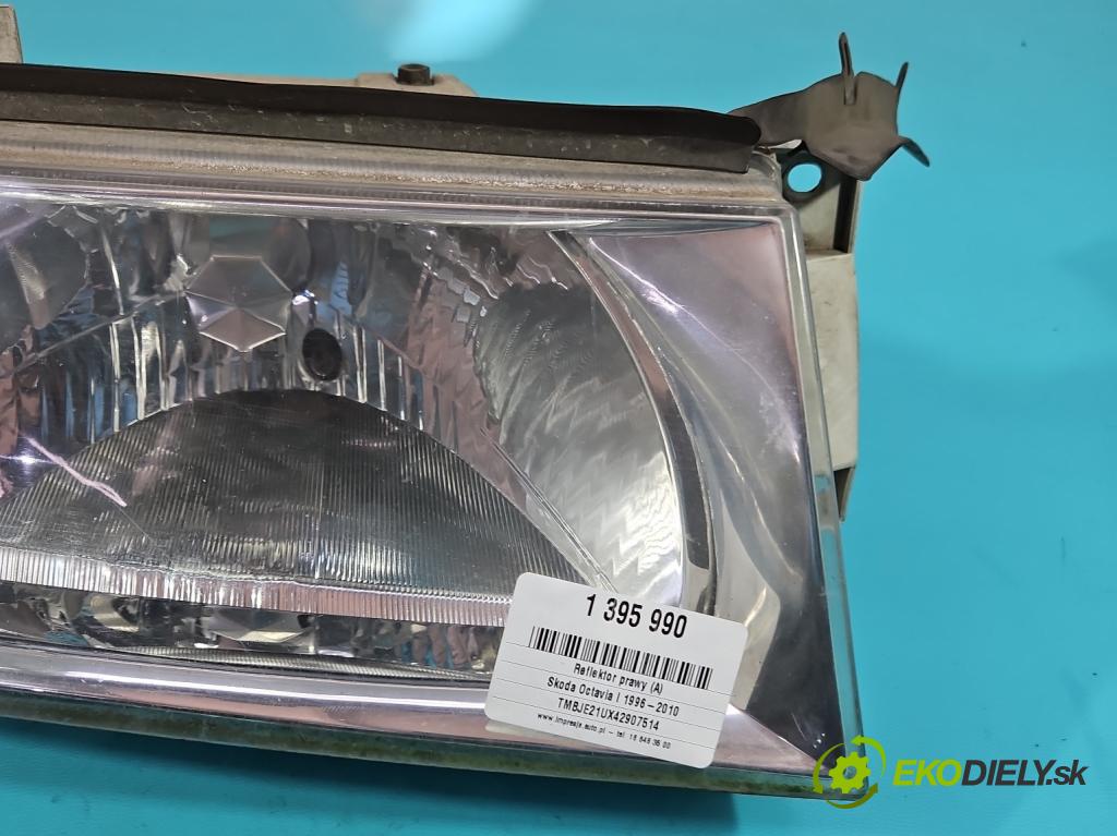 Skoda Octavia I 1996-2010 2.0 8V 116 HP manual 85 kW 1984 cm3 5- Reflektor: pravý  (Pravé)