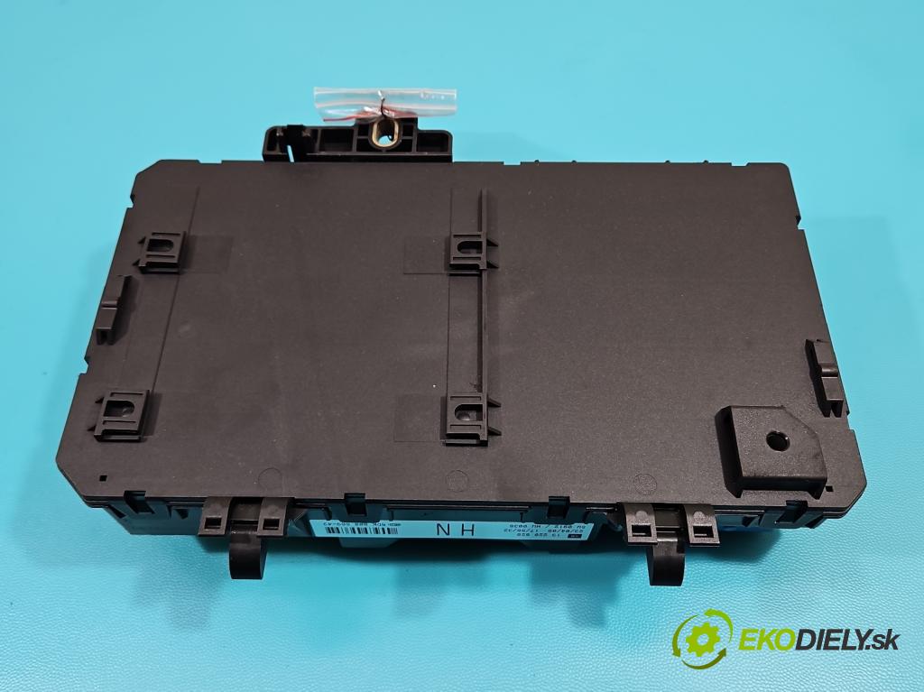 Opel Astra III 2004-2014 1.4 16V 90 hp manual 66 kW 1364 cm3 5- skříňka pojistková 13220829 (Pojistkové skříňky)