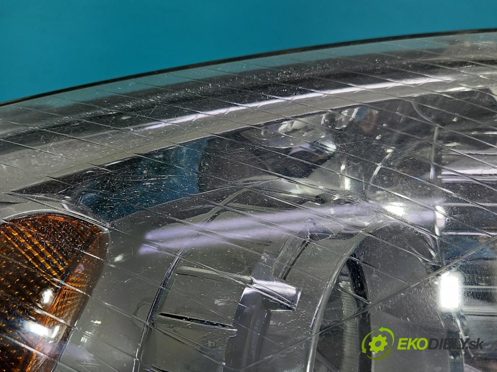 Opel Astra III 2004-2014 1.4 16V 90 HP manual 66 kW 1364 cm3 5- Reflektor: pravý 13239289 (Pravé)