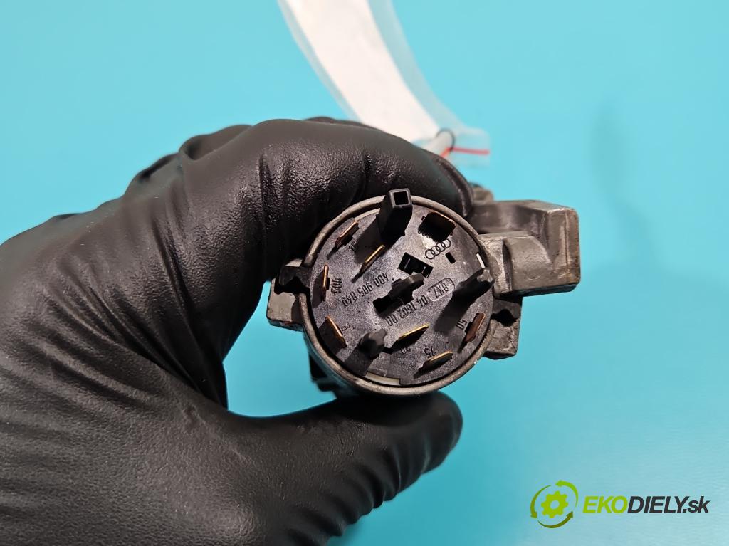 Vw Golf IV 1997-2003 1.9 tdi 131 HP manual 96 kW 1896 cm3 5- Spínačka 4B0905851C (Spínacie skrinky a kľúče)