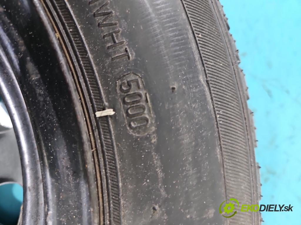 Skoda Felicia 1.3 mpi 68 HP manual 50 kW 1289 cm3 5- koleso rezervne 13"