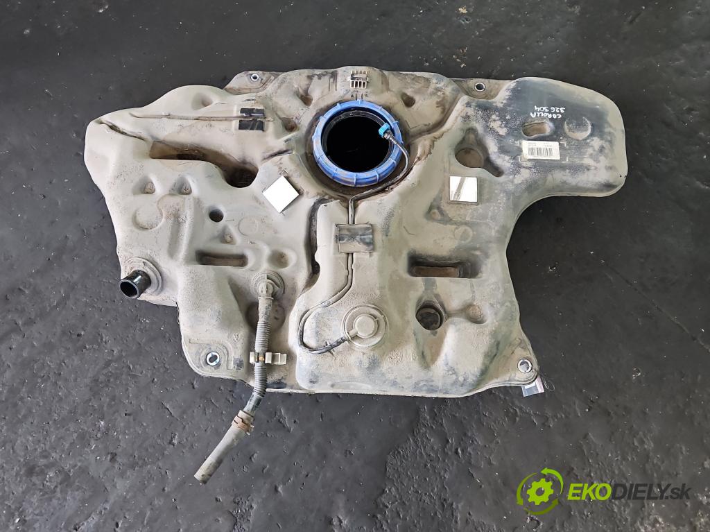 Toyota Corolla E16/E18  2013-2019 1.6 16V 132 hp manual 97 kW 1598 cm3 4- Nádrž: paliva 77111-02150 (Nádrže)