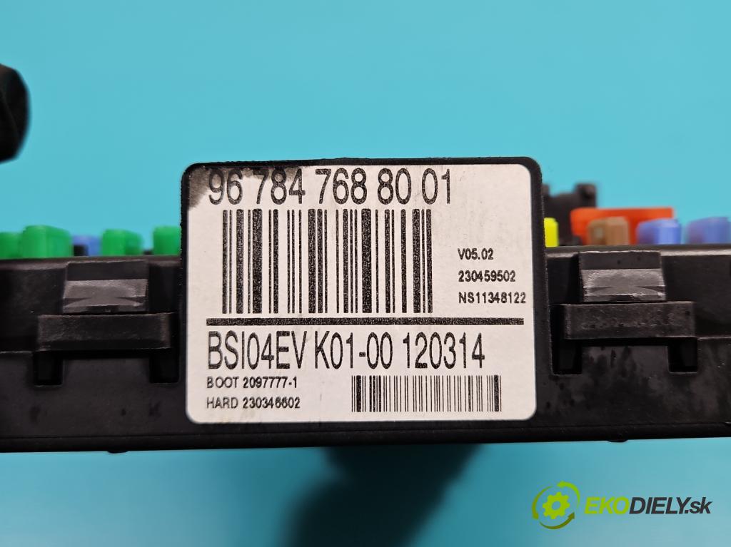 Peugeot 308 I 2007-2013 1.6 hdi 114 hp manual 84 kW 1560 cm3 5- řídící jednotka 9678476880