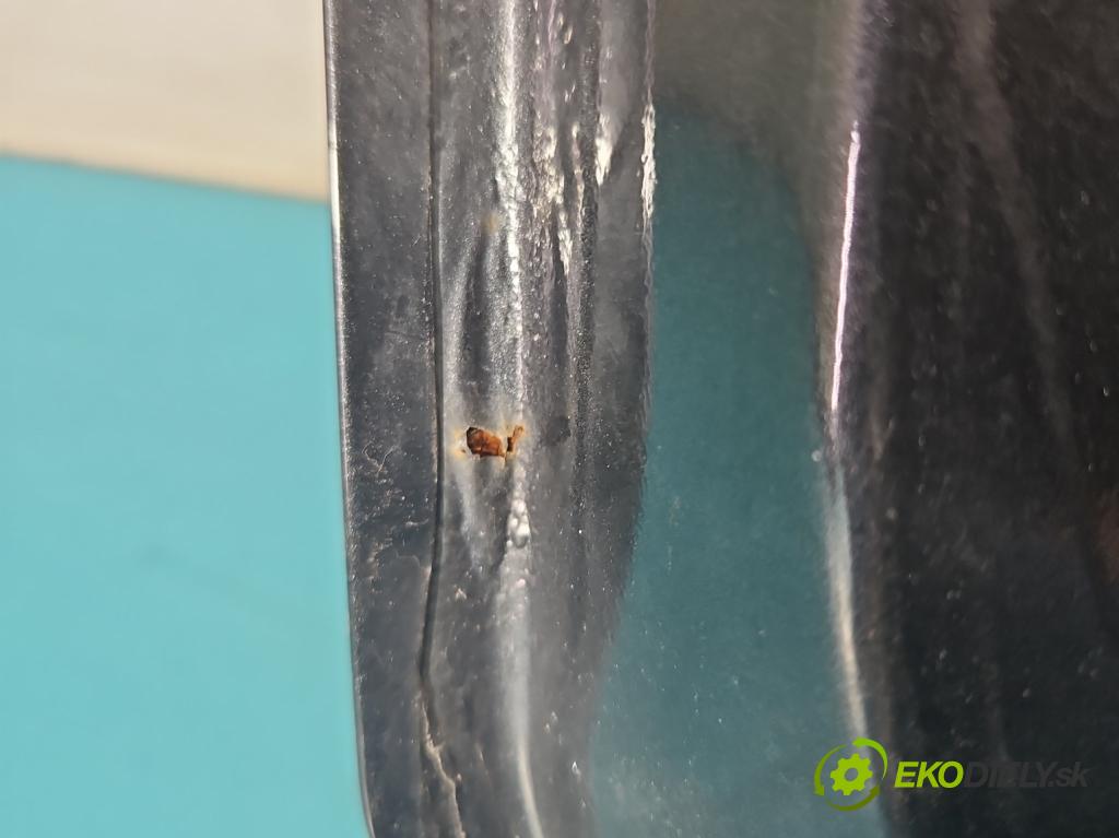 Peugeot 308 I 2007-2013 1.6 hdi 114 hp manual 84 kW 1560 cm3 5- zadní kufrové dveře  (Zadní kapoty)