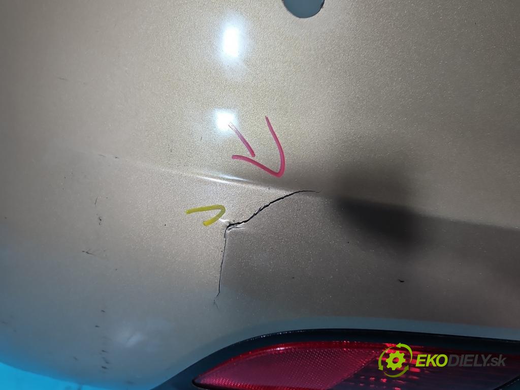Kia Venga 1.4 16V 90 hp manual 66,2 kW 1396 cm3 5- nárazník zadní  (Ostatné)