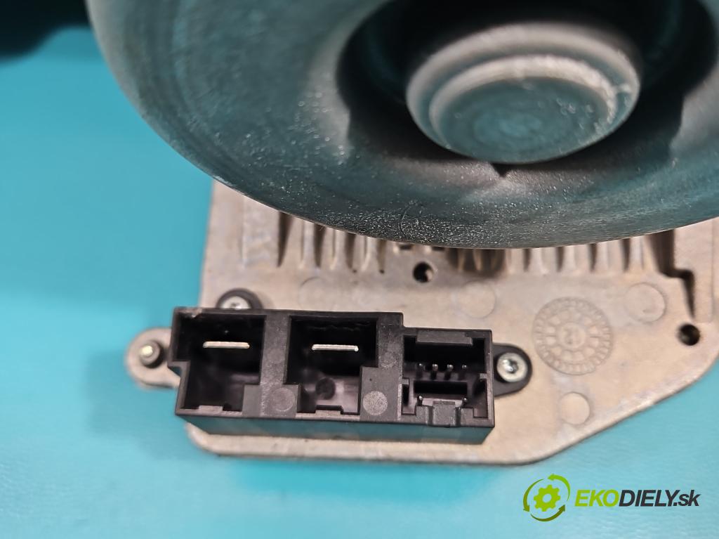 Kia Venga 1.4 16V 90 HP manual 66,2 kW 1396 cm3 5- čerpadlo posilovač 563001P051 (Servočerpadlá, pumpy riadenia)