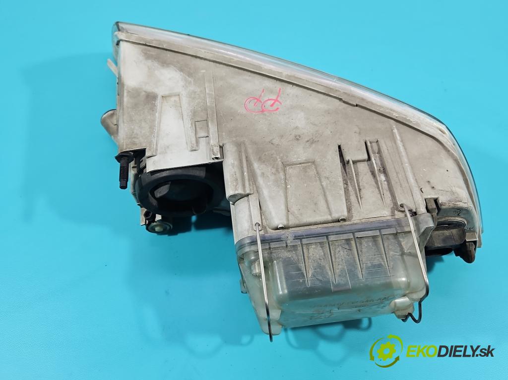 Skoda Octavia II 2004-2013 1.9 tdi 105 HP manual 77 kW 1896 cm3 5- Reflektor: pravý (Pravé)