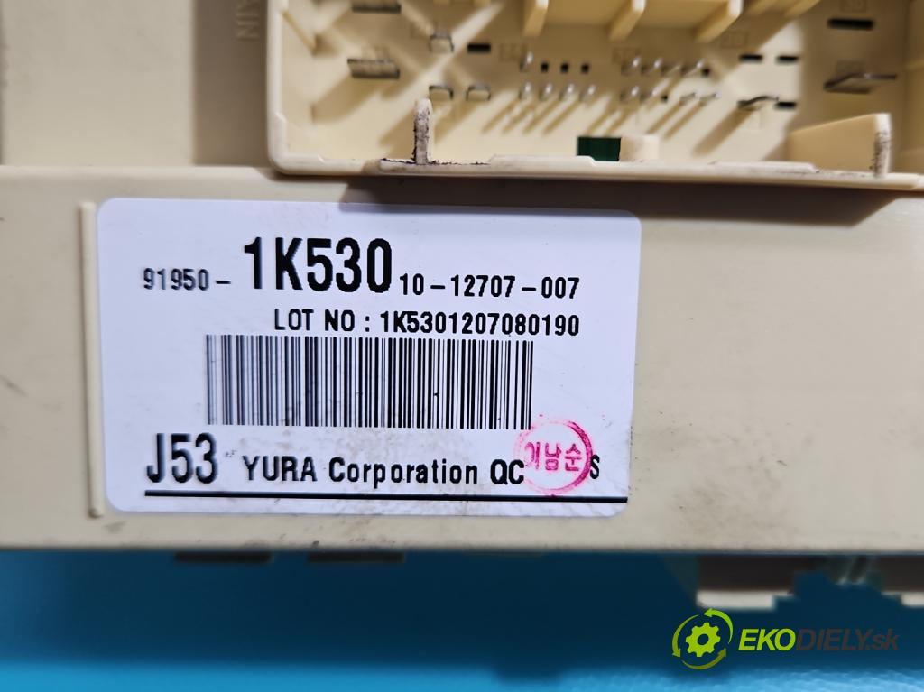 Kia Venga 1.4 16V 90 hp manual 66,2 kW 1396 cm3 5- skříňka pojistková 91950-1K530 (Pojistkové skříňky)