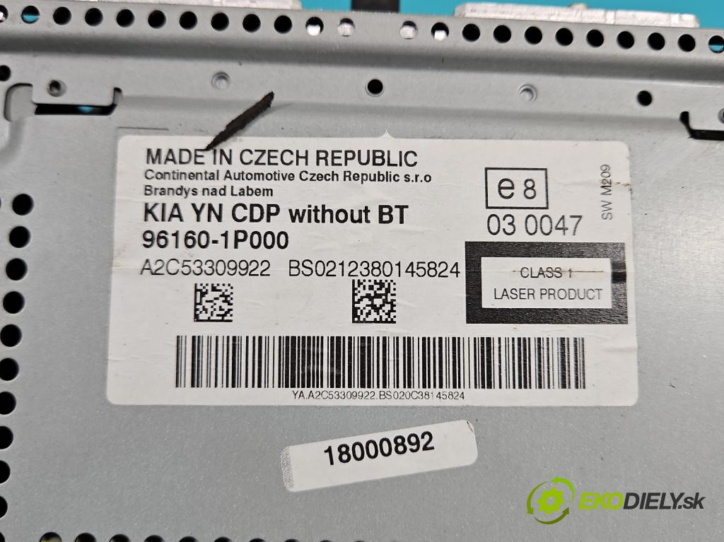 Kia Venga 1.4 16V 90 HP manual 66,2 kW 1396 cm3 5- Radio originál 96160-1P000