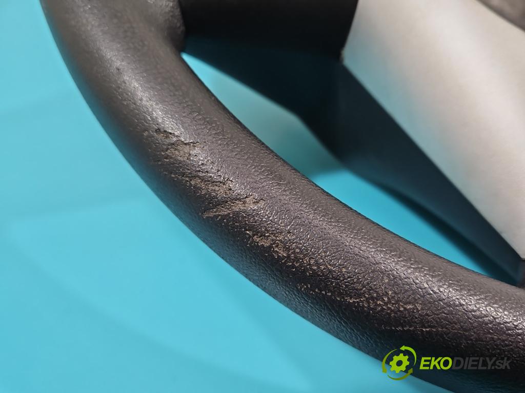 Kia Venga 1.4 16V 90 HP manual 66,2 kW 1396 cm3 5- volant  (Volanty)