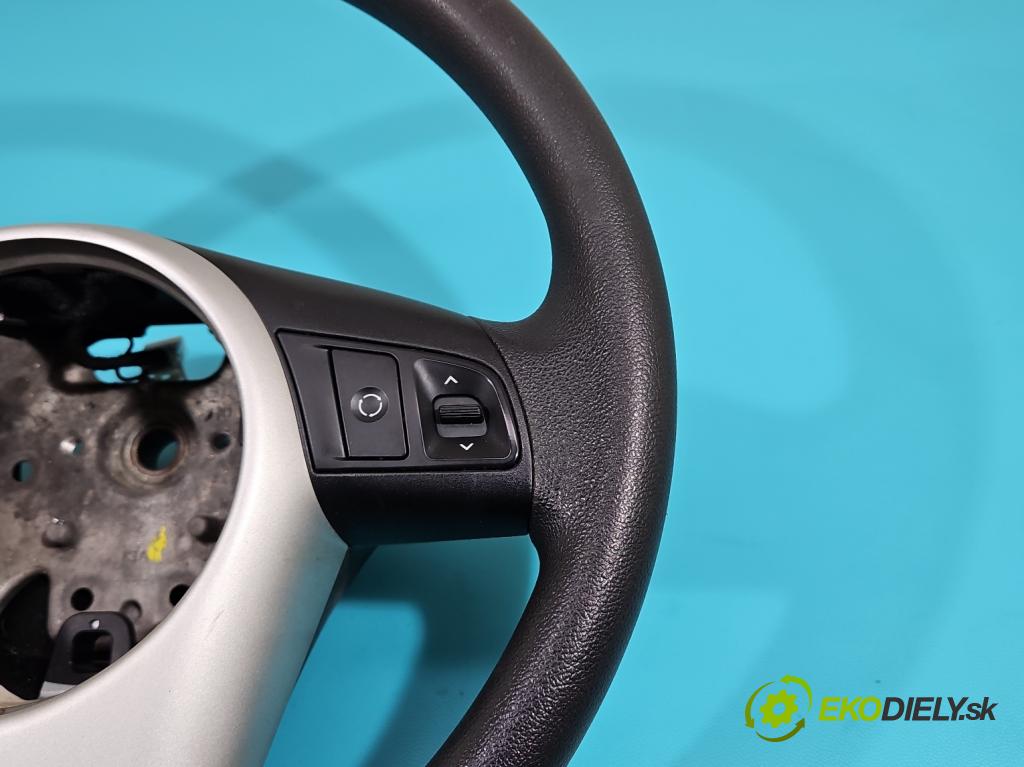 Kia Venga 1.4 16V 90 HP manual 66,2 kW 1396 cm3 5- volant  (Volanty)