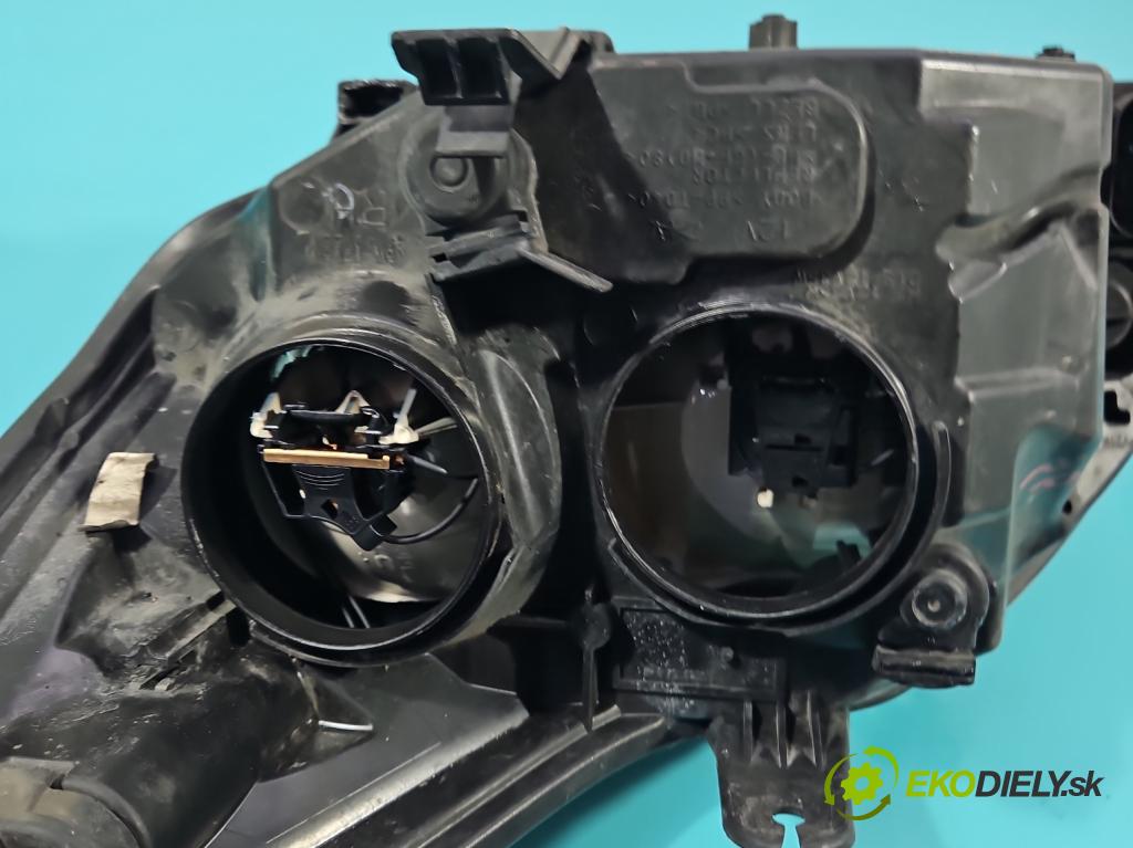 Ford Focus Mk2 2004-2011 1.8 tdci 116 HP manual 85 kW 1753 cm3 4- Reflektor: pravý  (Pravé)