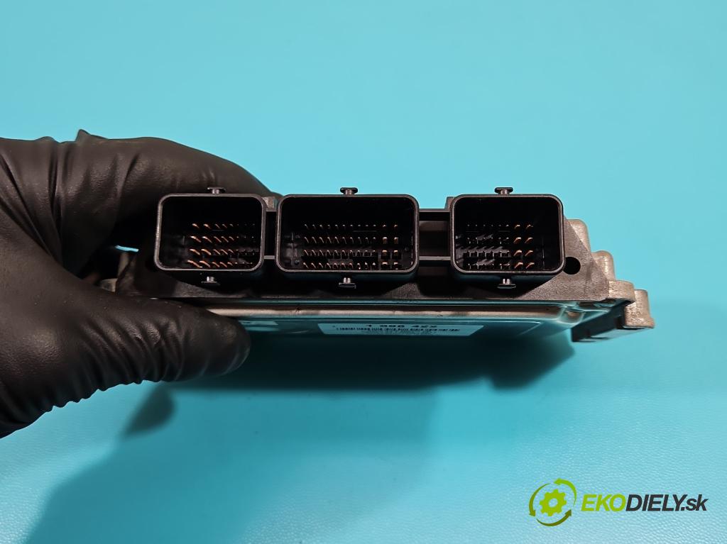 Citroen C4 I 2004-2011 1.6 16V 109 HP manual 80 kW 1587 cm3 5- riadiaca jednotka motora 0261208491