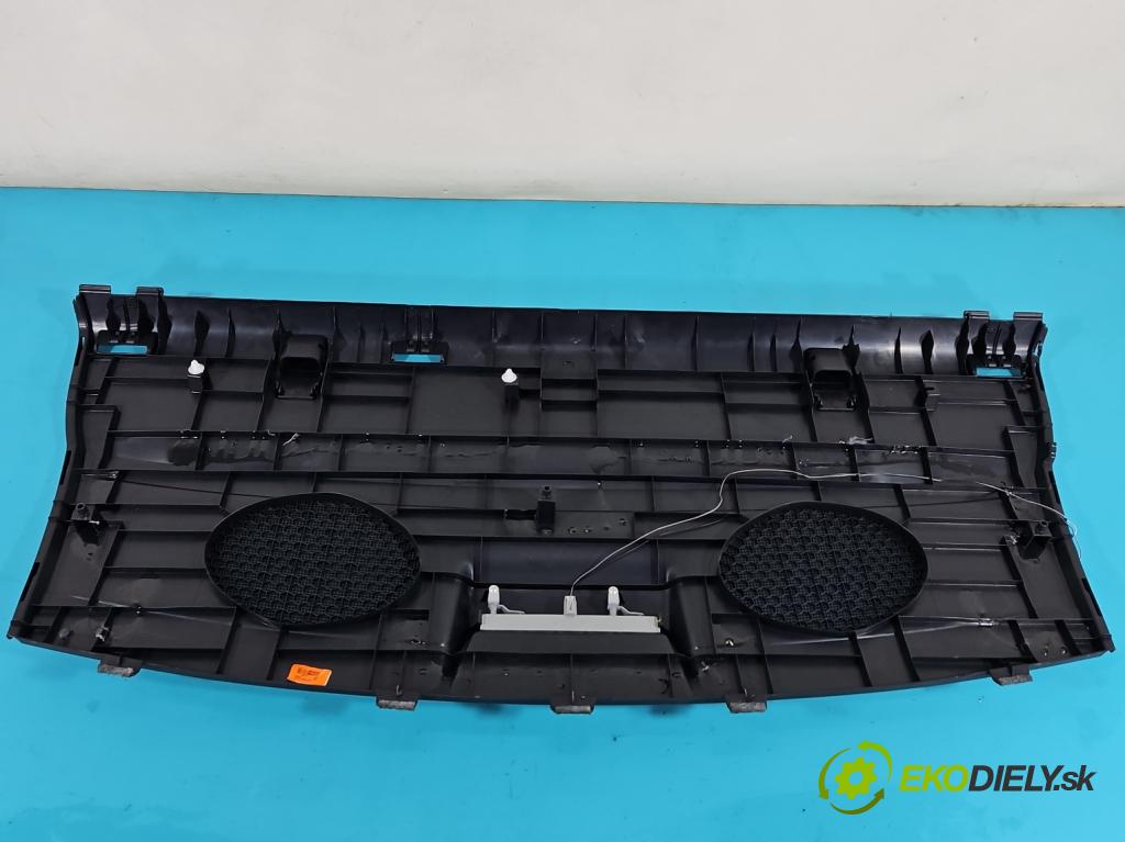 Toyota Corolla E16/E18  2013-2019 1.6 16V 132  HP manual 97 kW 1598 cm3 4- zadná 64330-02A80 (Pláta zadné)