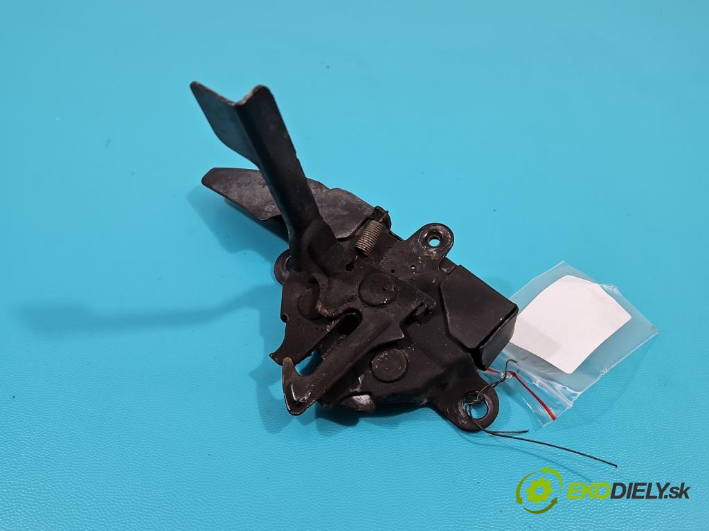 Toyota Corolla E16/E18  2013-2019 1.6 16V 132 hp manual 97 kW 1598 cm3 4- zámek kapoty 
