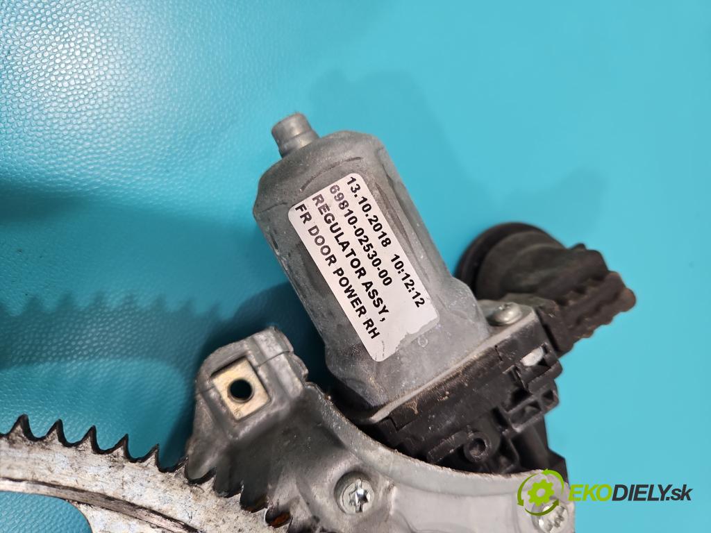 Toyota Corolla E16/E18  2013-2019 1.6 16V 132 hp manual 97 kW 1598 cm3 4- mechanismus stahování přední pravý 85710-0D100