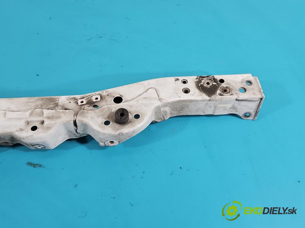 Toyota Corolla E16/E18  2013-2019 1.6 16V 132 hp manual 97 kW 1598 cm3 4- stěna přední  (Výztuhy přední)