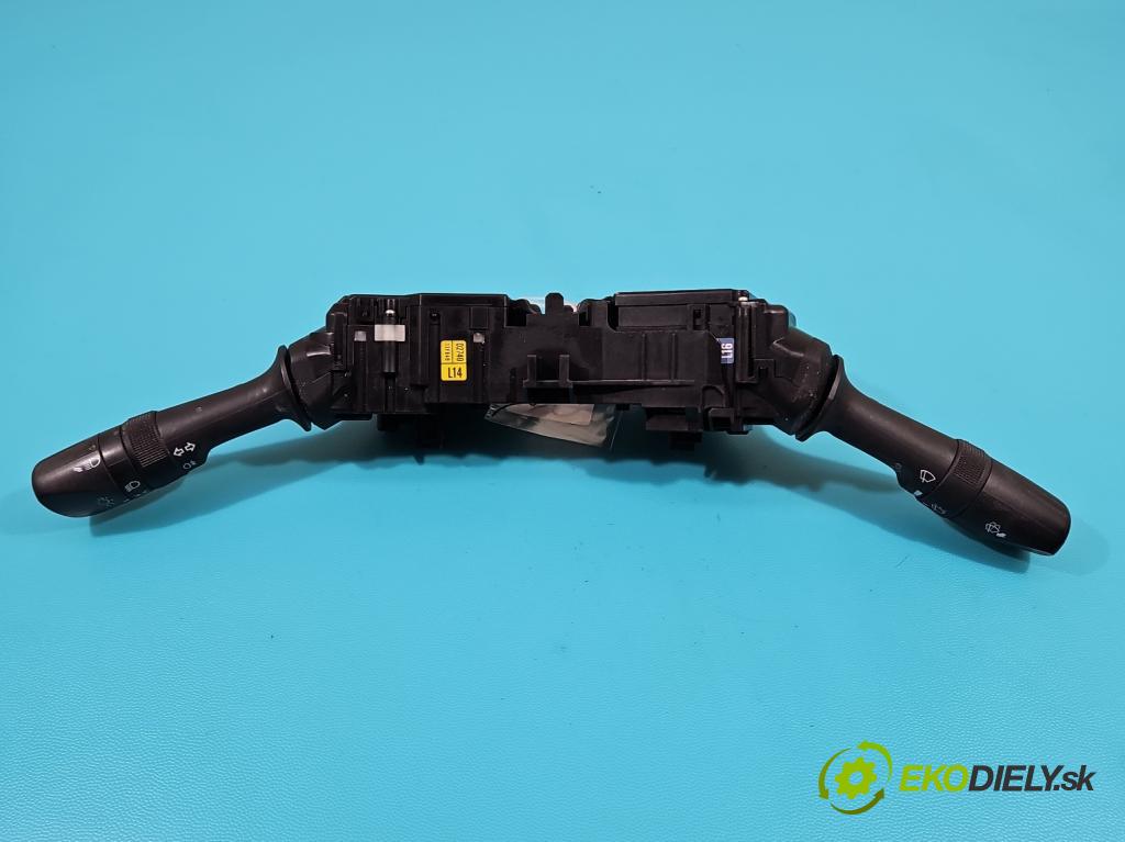 Toyota Corolla E16/E18  2013-2019 1.6 16V 132  HP manual 97 kW 1598 cm3 4- prepínač komplex: 17F854 (Prepínače, spínače, tlačidlá a ovládače kúrenia)