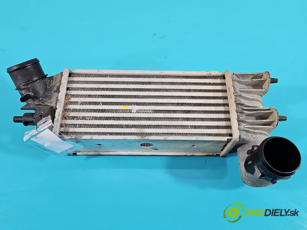 Peugeot 406 2.0 hdi 109 hp manual 80 kW 1997 cm3 4- Intercooler  (Chladiče nasávaného vzduchu (intercoolery))