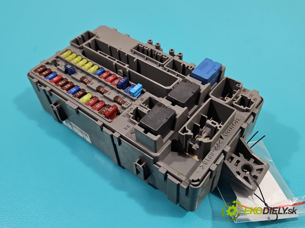 Honda Accord VIII 2008-2015 2.0 VTEC 156 hp automatic 115 kW 1997 cm3 4- skříňka pojistková TL1-G312 (Pojistkové skříňky)