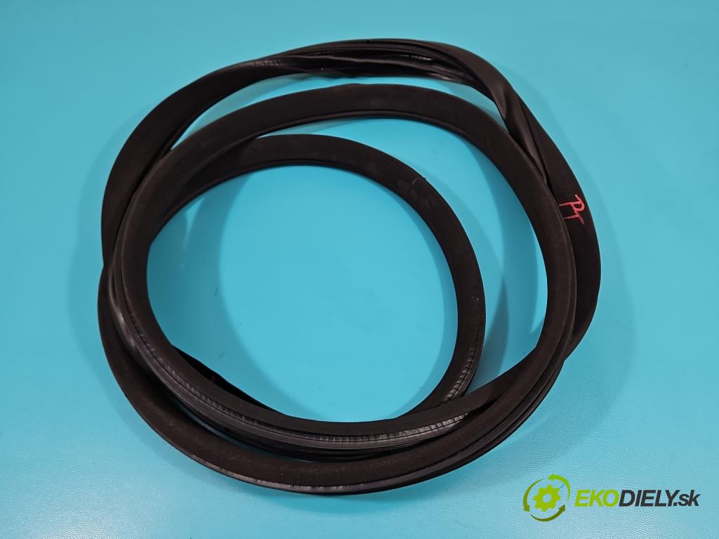 Honda Accord VIII 2008-2015 2.0 VTEC 156 hp automatic 115 kW 1997 cm3 4- Těsnění: dveře zadní pravé  (Ostatní)