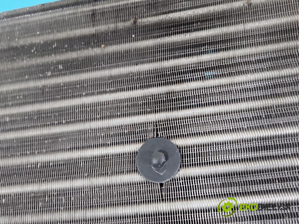 Skoda Fabia I 1999-2007 1.4 mpi 60 hp manual 44 kW 1397 cm3 5- Chladič vody (Chladiče vody)