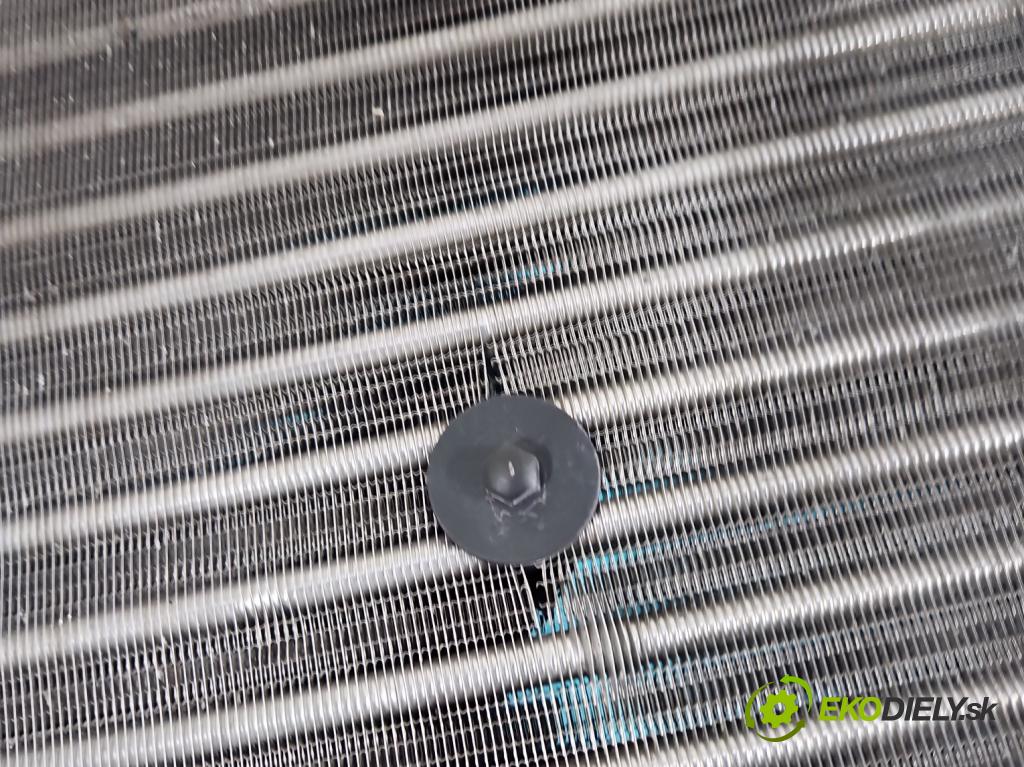 Skoda Fabia I 1999-2007 1.4 mpi 60 hp manual 44 kW 1397 cm3 5- Chladič vody (Chladiče vody)