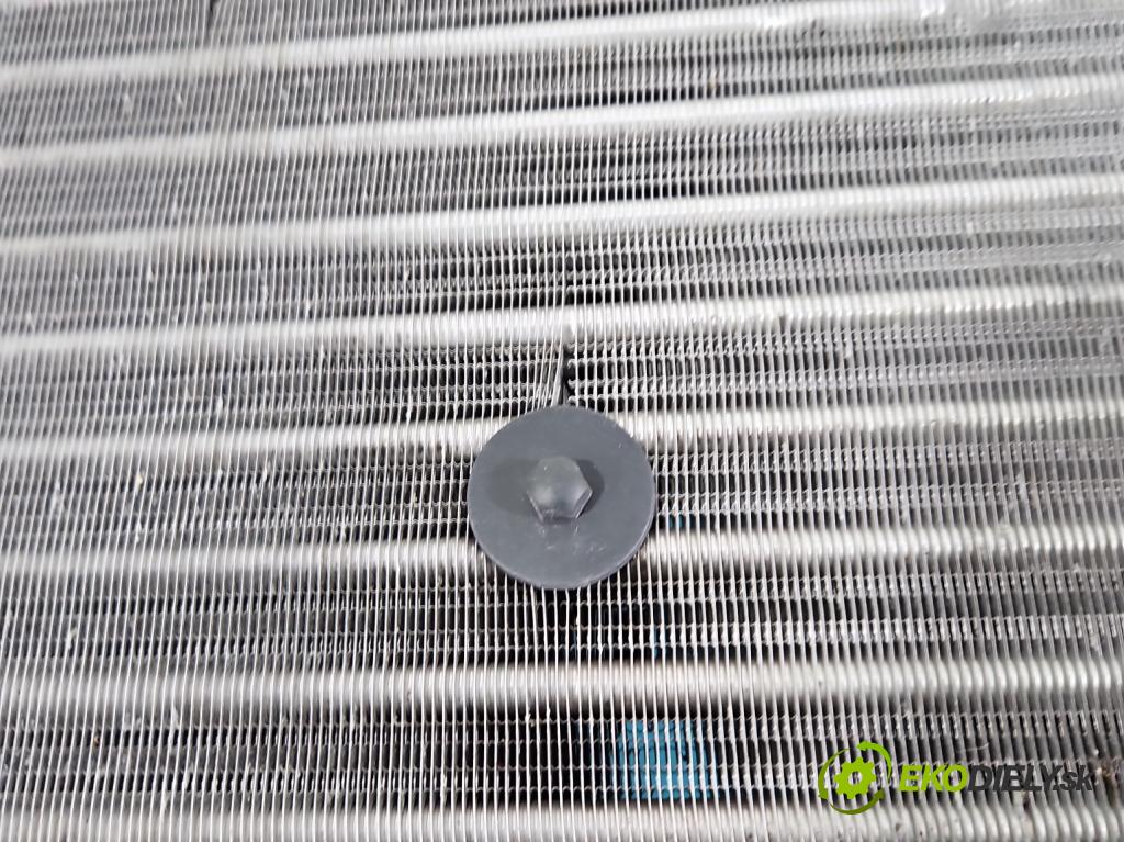 Skoda Fabia I 1999-2007 1.4 mpi 60 hp manual 44 kW 1397 cm3 5- Chladič vody (Chladiče vody)